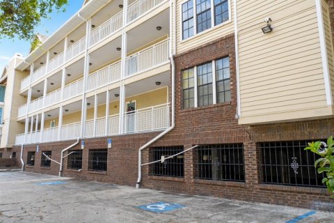 Copropriété à louer à Tampa, Floride: 1 chambre, 58.62 m2 № 2427512 - photo 28