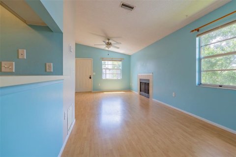 Condo in Bradenton, Florida, 2 bedrooms  № 2207415 - photo 16