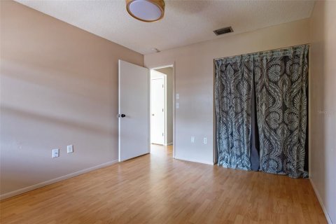 Condo in Bradenton, Florida, 2 bedrooms  № 2207415 - photo 11