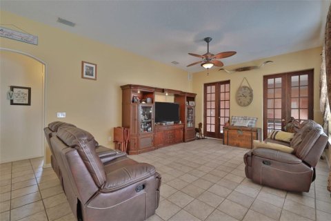 House in Port Orange, Florida 5 bedrooms, 260.03 sq.m. № 1871252 - photo 8