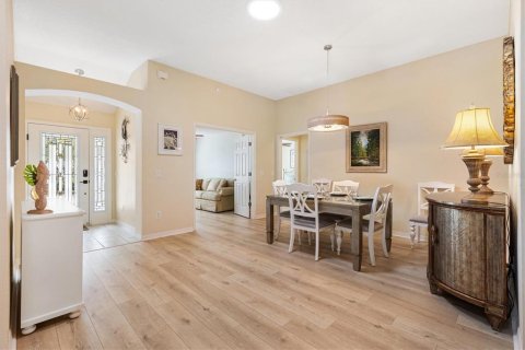 Casa en venta en The Villages, Florida, 3 dormitorios, 143.81 m2 № 2381244 - foto 6