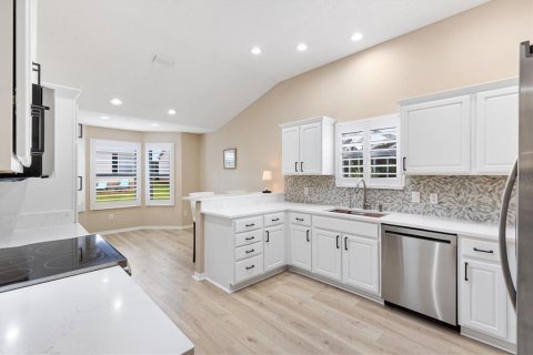 Casa en venta en The Villages, Florida, 3 dormitorios, 143.81 m2 № 2381244 - foto 12