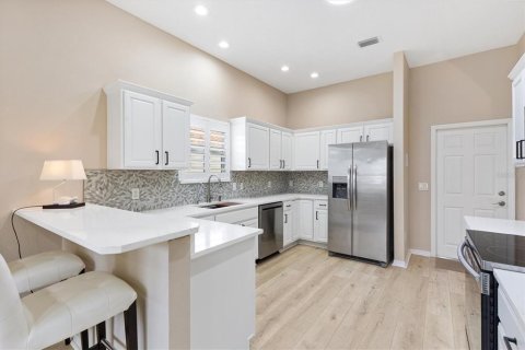 Casa en venta en The Villages, Florida, 3 dormitorios, 143.81 m2 № 2381244 - foto 16