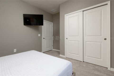 Townhouse in Davenport, Florida 5 bedrooms, 210.98 sq.m. № 1591167 - photo 19