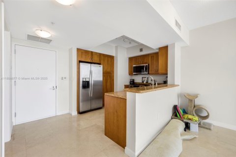 Condominio en venta en Hallandale Beach, Florida, 1 dormitorio, 85.47 m2 № 1864969 - foto 6