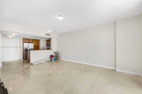 Condominio en venta en Hallandale Beach, Florida, 1 dormitorio, 85.47 m2 № 1864969 - foto 22