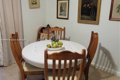 Copropriété à vendre à Homestead, Floride: 2 chambres, 99.31 m2 № 2193664 - photo 8