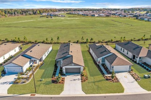 Villa ou maison à vendre à Ocala, Floride: 4 chambres, 147.06 m2 № 2415270 - photo 3