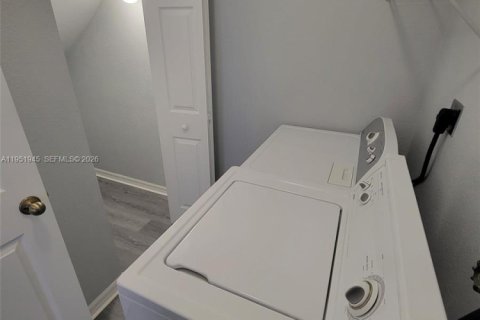 Touwnhouse à vendre à Homestead, Floride: 3 chambres, 128.02 m2 № 2006097 - photo 18