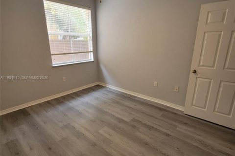 Touwnhouse à vendre à Homestead, Floride: 3 chambres, 128.02 m2 № 2006097 - photo 2