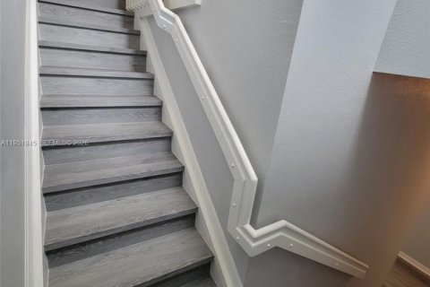 Touwnhouse à vendre à Homestead, Floride: 3 chambres, 128.02 m2 № 2006097 - photo 10