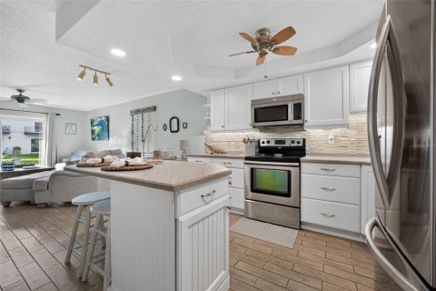 Copropriété à vendre à Ormond Beach, Floride: 2 chambres, 110 m2 № 2399182 - photo 5