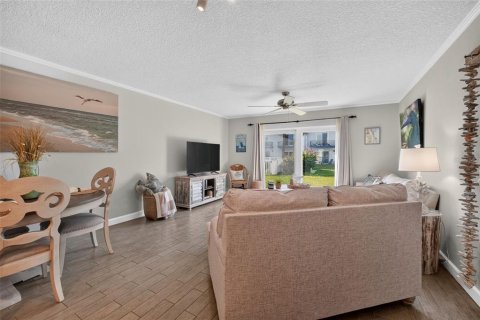 Copropriété à vendre à Ormond Beach, Floride: 2 chambres, 110 m2 № 2399182 - photo 13