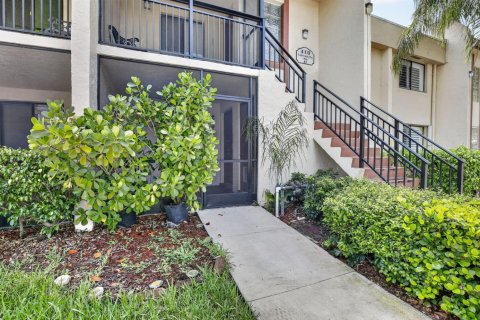 Condo in Weston, Florida, 2 bedrooms  № 2172953