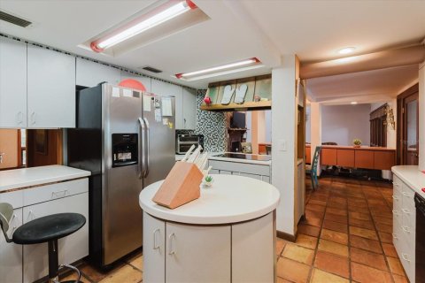 Villa ou maison à vendre à Tampa, Floride: 6 chambres, 418.25 m2 № 2205291 - photo 23