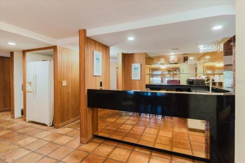 Villa ou maison à vendre à Tampa, Floride: 6 chambres, 418.25 m2 № 2205291 - photo 16