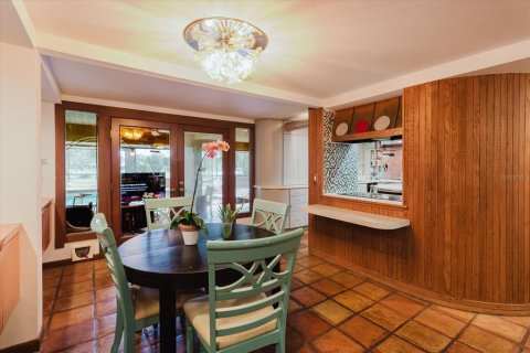 Villa ou maison à vendre à Tampa, Floride: 6 chambres, 418.25 m2 № 2205291 - photo 20
