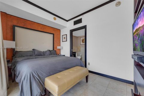 Condo in Miami Beach, Florida  № 2002218 - photo 6