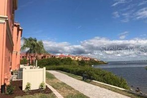 Снять в аренду кондоминиум в Клируотер, Флорида 3 спальни, 137.5м2, № 1665961 - фото 3