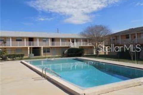 Condominio en alquiler en Mount Dora, Florida, 2 dormitorios, 65.22 m2 № 1916585 - foto 3