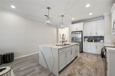 Touwnhouse à vendre à Tampa, Floride: 3 chambres, 157.93 m2 № 2347818 - photo 11