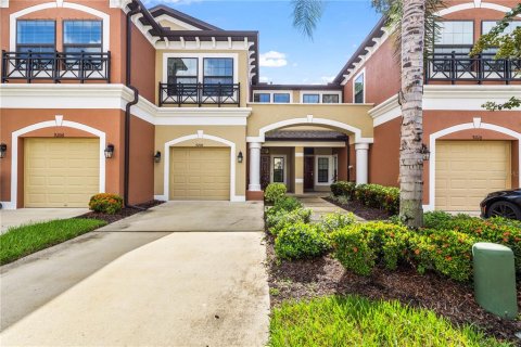 Touwnhouse à vendre à Tampa, Floride: 3 chambres, 157.93 m2 № 2347818 - photo 4