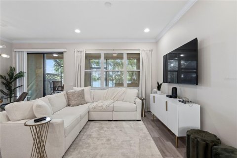 Touwnhouse à vendre à Tampa, Floride: 3 chambres, 157.93 m2 № 2347818 - photo 8