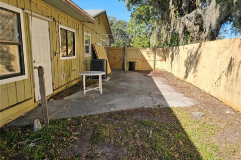 Commercial property in Kissimmee, Florida 4 bedrooms, 173.63 sq.m. № 2148764 - photo 26
