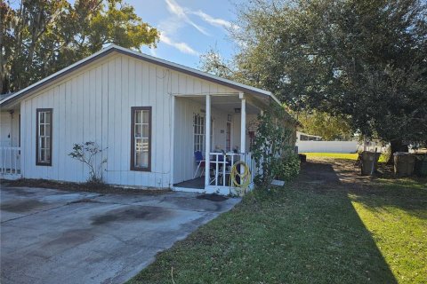 Commercial property in Kissimmee, Florida 4 bedrooms, 173.63 sq.m. № 2148764 - photo 2