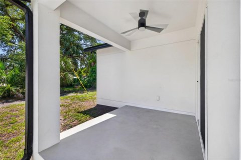 Villa ou maison à vendre à Saint Petersburg, Floride: 3 chambres, 115.76 m2 № 2303043 - photo 22