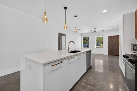 Villa ou maison à vendre à Saint Petersburg, Floride: 3 chambres, 115.76 m2 № 2303043 - photo 10