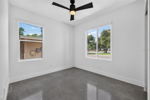 Villa ou maison à vendre à Saint Petersburg, Floride: 3 chambres, 115.76 m2 № 2303043 - photo 17