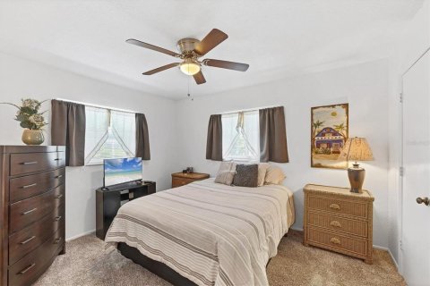 Купить виллу или дом в Ротонда, Флорида 10 комнат, 178.09м2, № 1824125 - фото 26