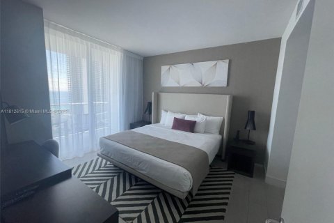 Copropriété à vendre à Hollywood, Floride: 2 chambres, 96.99 m2 № 1934931 - photo 7