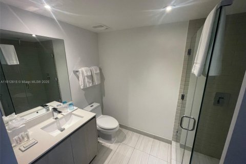 Copropriété à vendre à Hollywood, Floride: 2 chambres, 96.99 m2 № 1934931 - photo 14