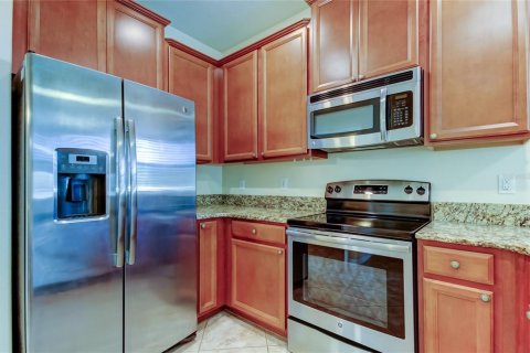 Townhouse in Wesley Chapel, Florida 4 bedrooms, 149.76 sq.m. № 1565233 - photo 7