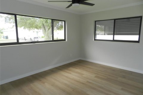 Villa ou maison à vendre à Saint Petersburg, Floride: 2 chambres, 120.59 m2 № 2355965 - photo 16