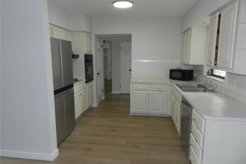Villa ou maison à vendre à Saint Petersburg, Floride: 2 chambres, 120.59 m2 № 2355965 - photo 19