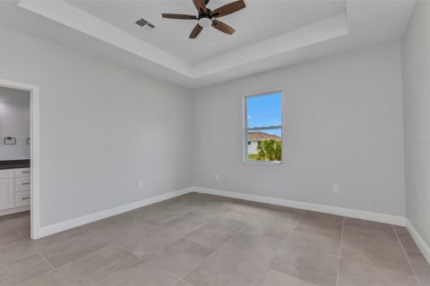 Casa en venta en Port Charlotte, Florida, 4 dormitorios, 155.52 m2 № 1419756 - foto 28