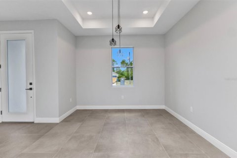 Casa en venta en Port Charlotte, Florida, 4 dormitorios, 155.52 m2 № 1419756 - foto 10