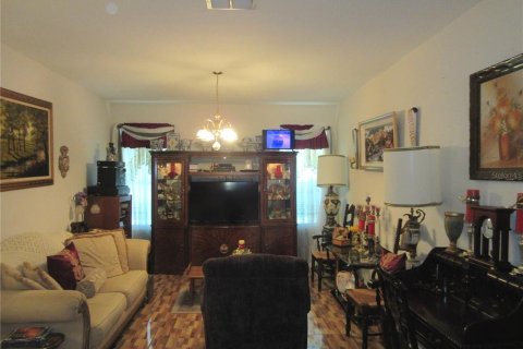 Casa en venta en Ocala, Florida, 4 dormitorios, 198.9 m2 № 2310815 - foto 11