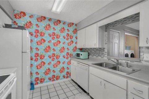 Immobilier commercial à vendre à Winter Garden, Floride: 4 chambres, 193.24 m2 № 2409979 - photo 22