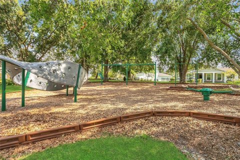 House in Oakland, Florida 3 bedrooms, 169.27 sq.m. № 1809894 - photo 30