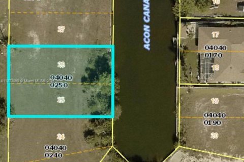 Terrain à vendre à Cape Coral, Floride № 2158092 - photo 4