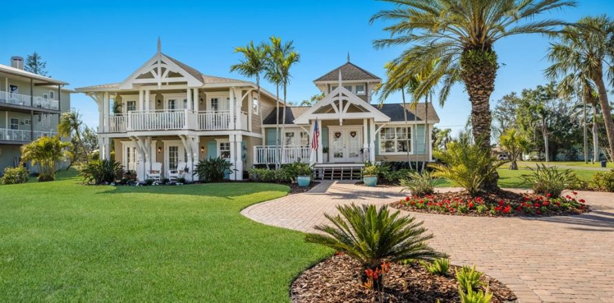 Villa ou maison à Terra Ceia, Floride 4 chambres, 272.76 m2 № 1537920