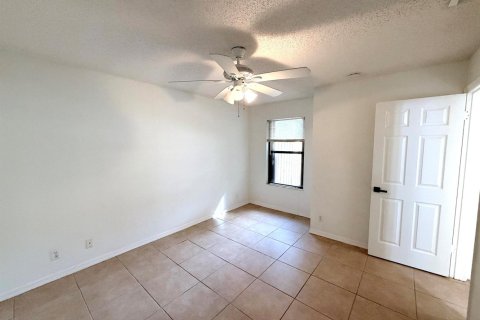 Copropriété à louer à St. Lucie, Floride: 2 chambres, 93.37 m2 № 2439282 - photo 9