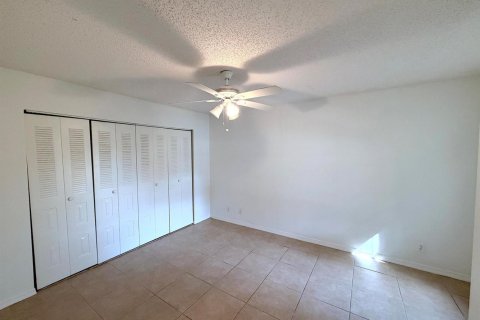 Copropriété à louer à St. Lucie, Floride: 2 chambres, 93.37 m2 № 2439282 - photo 8