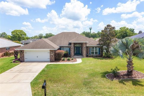 House in Ocala, Florida 4 bedrooms, 215.9 sq.m. № 2101591 - photo 30