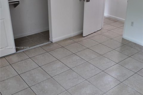 Apartment in Cutler Bay, Florida 1 bedroom, 40372.35 sq.m. № 2171068 - photo 12