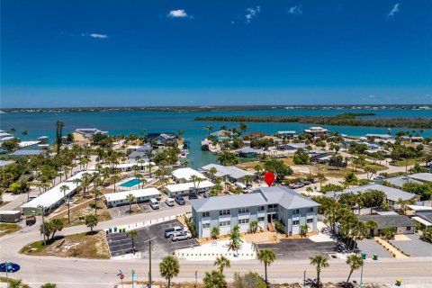 Condo in Englewood, Florida, 2 bedrooms № 2091898 - photo 19